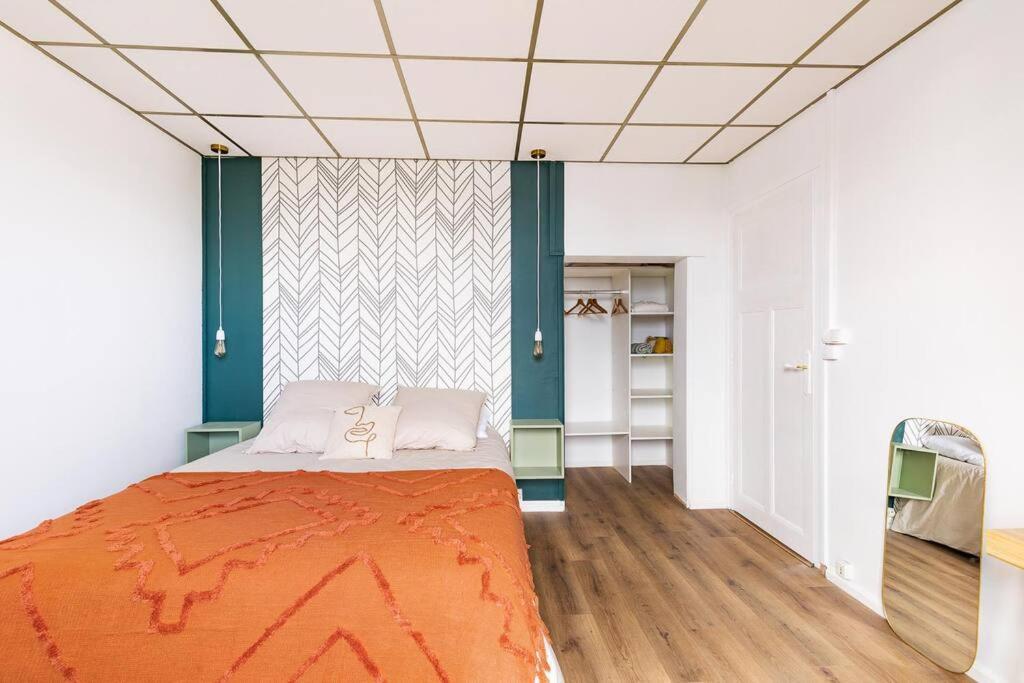 Appartement Cozy En Face De La Gare - Saint-Brieuc Bagian luar foto
